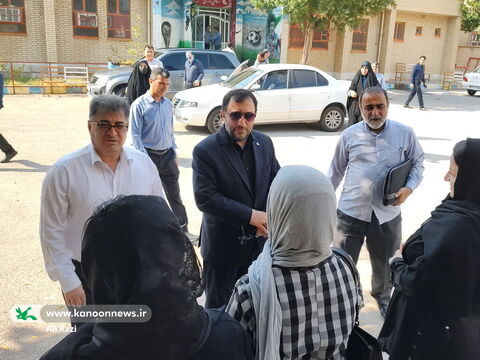 آلبوم تصویری بازدید مدیرعامل کانون پرورش فکری از حوزه های برگزاری آزمون نهایی بوشهر