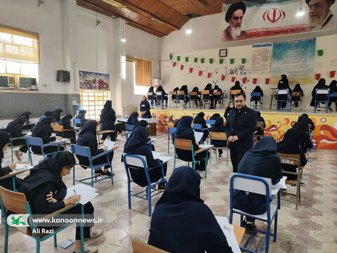 آلبوم تصویری بازدید مدیرعامل کانون پرورش فکری از حوزه های برگزاری آزمون نهایی بوشهر