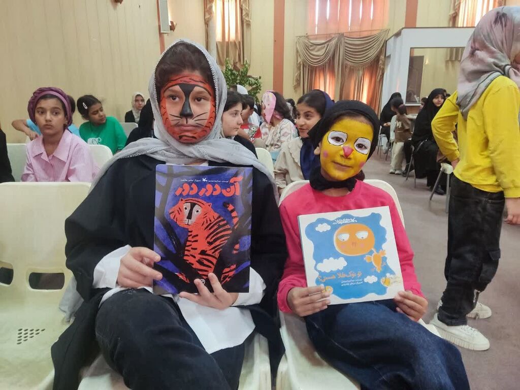 رونمایی از کتاب «از ایران تا ثریا» با حضور نویسنده و آیین امضا در کانون پرورش فکری فردوس