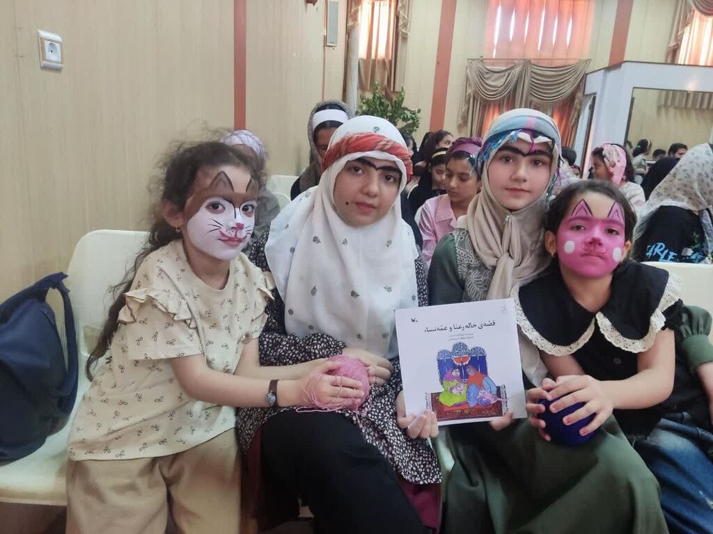 رونمایی از کتاب «از ایران تا ثریا» با حضور نویسنده و آیین امضا در کانون پرورش فکری فردوس