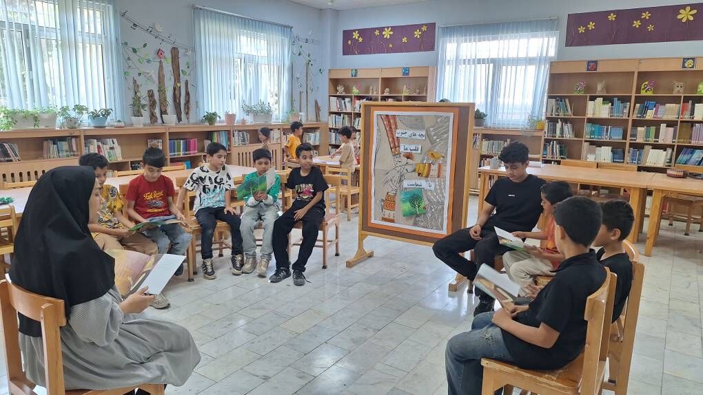 همراهی و همدلیِ اعضای کانون بسطام با کودکان جنوب ایران‌