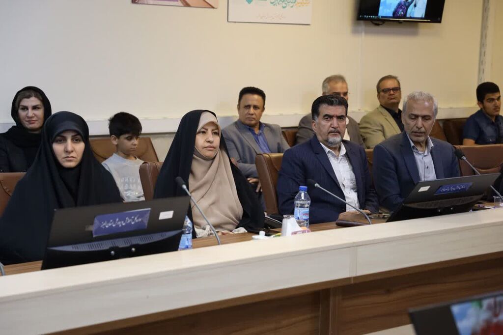 حضور مدیرکل کانون البرز در نشست شورای آموزش و پرورش استان