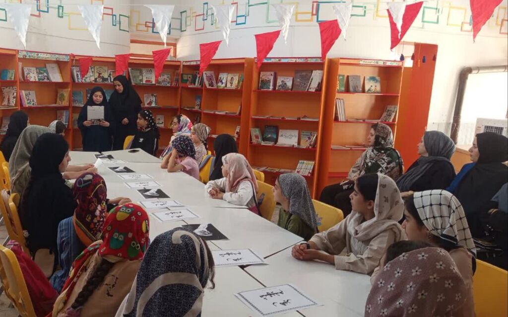 سوگواره یادبود رهبر شهید در کانون هوانیروز کرمانشاه برگزار شد