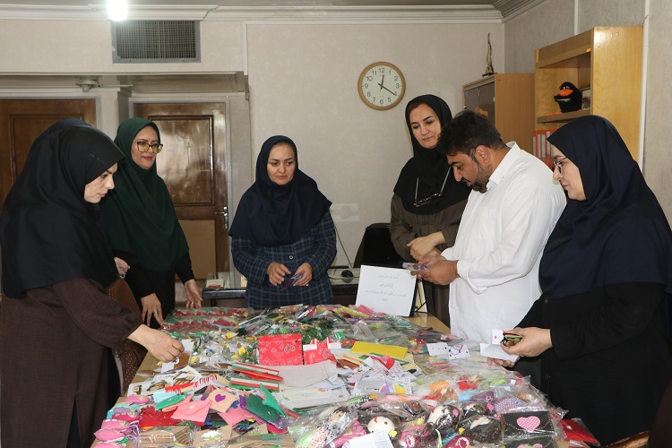 فرستادگان کوچکِ عشق؛ ۳ هزار دست‌سازه کودکان اصفهان برای زائران اربعین راهی شد