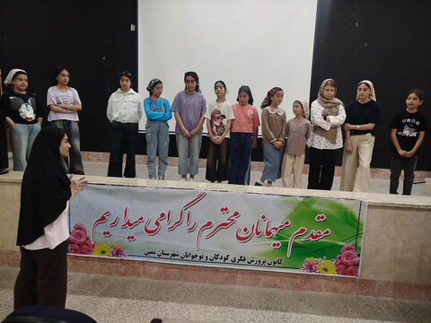 شور و نشاط تابستانی در کارگاه‌های مرکز فرهنگی هنری کانون نمین