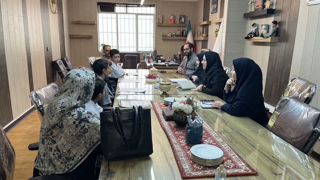 «قرار دوشنبه‌ها» در کانون همدان اجرا می‌شود