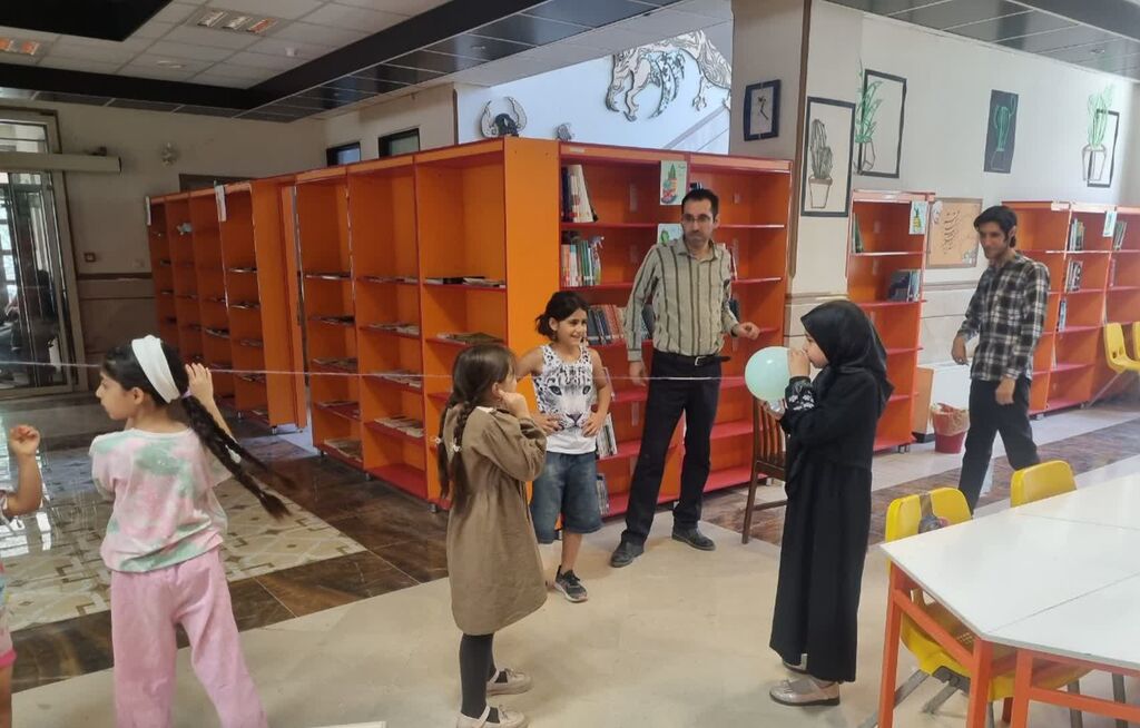 اعضای مرکز شماره ۴ کانون کرمانشاه، مسیر پرتاب موشک به فضا را آزمایش کردند