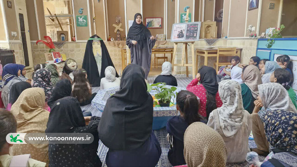 محفل روایتگریِ عاشوراییِ کودکان در یزد برگزار شد