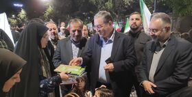 استاندار آذربایجان‌غربی از میز ارتباطات مردمی کانون پرورش فکری کودکان و نوجوانان بازدید کرد