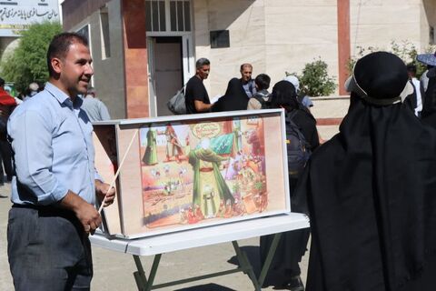 موکب «میهمانان کوچک امام حسین(ع)» به مناسبت اربعین حسینی در مرز تمرچین پیرانشهر