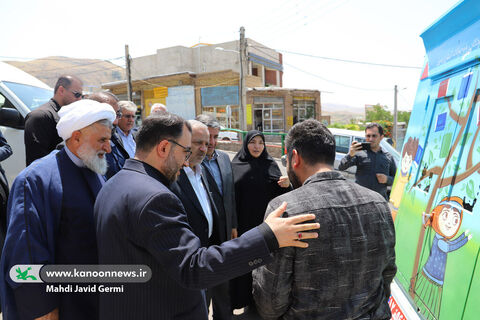 بازدید وزیر آموزش و پرورش و مدیرعامل کانون از مرکز شماره یک کوثر