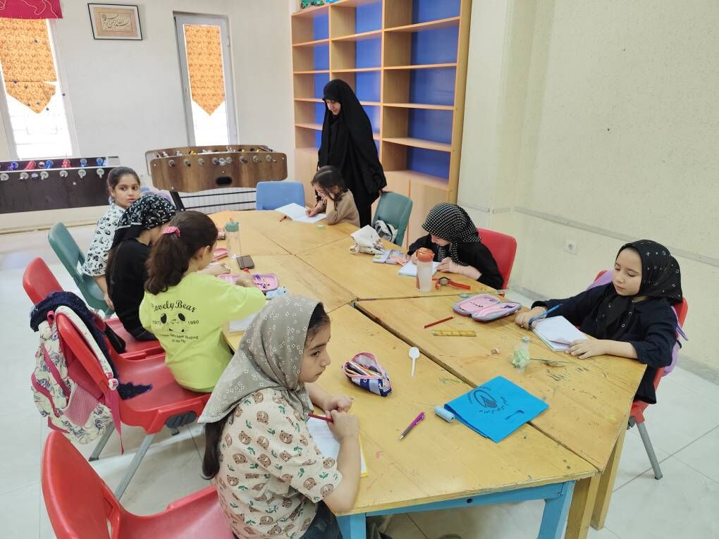 روز رنگ، بازی و خلاقیت در کانون سرخه