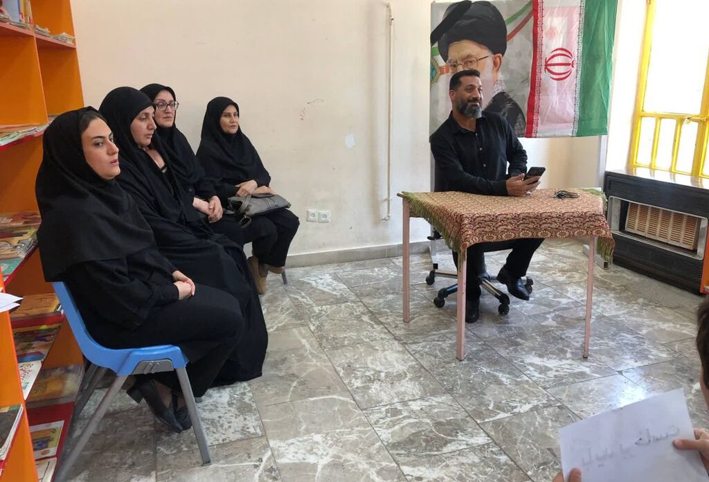 آیین بزرگداشت رهبر شهید در کانون گیلانغرب برگزار شد