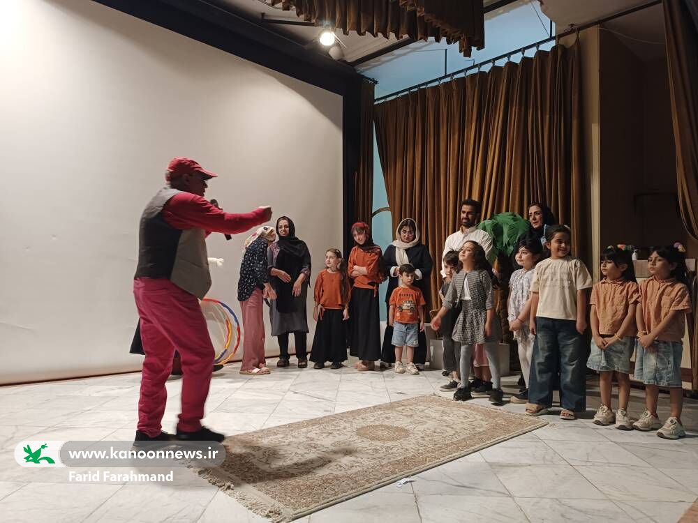 ویژه برنامه فرهنگ‌سازی مصرف بهینه انرژی در سالن سینمای کانون زاهدان برگزار شد