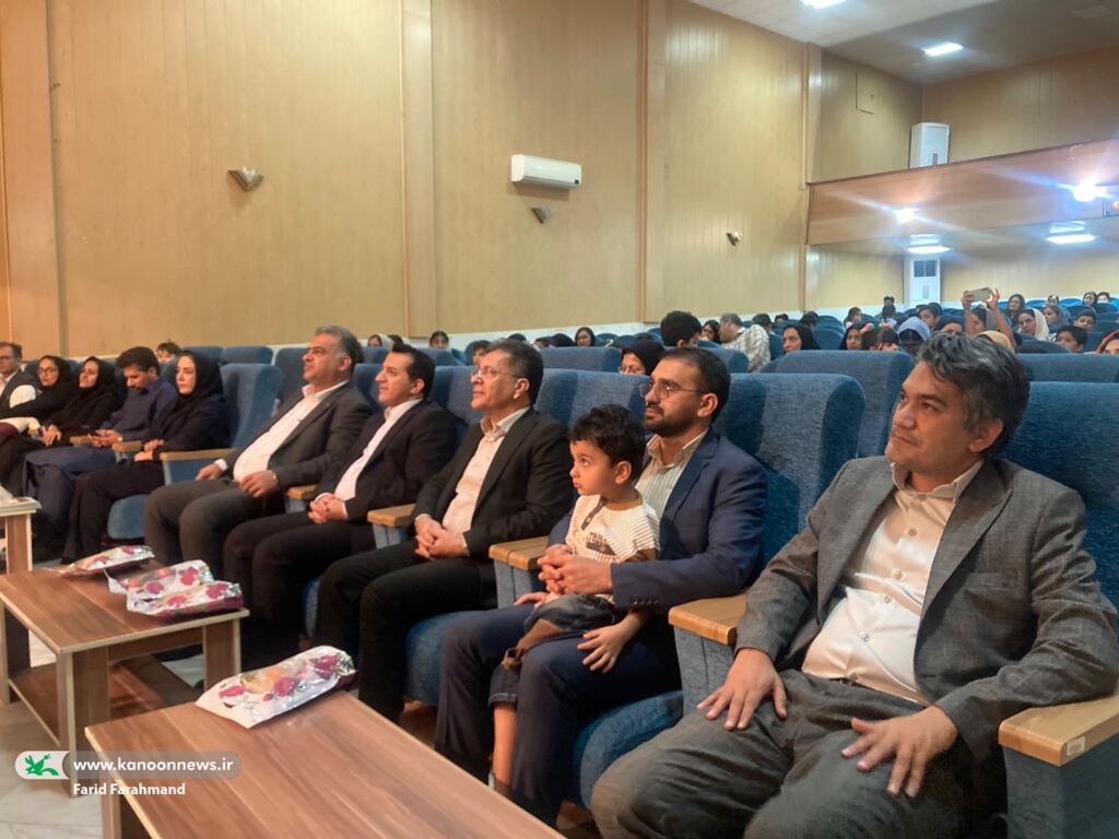 برگزاری ویژه برنامه فرهنگسازی مصرف بهینه انرژی در سالن سینمای کانون پرورش فکری کودکان و نوجوانان سیستان و بلوچستان ویژه برنامه فرهنگسازی مصرف بهینه انرژی در سالن سینمای کانون زاهدان برگزار شد