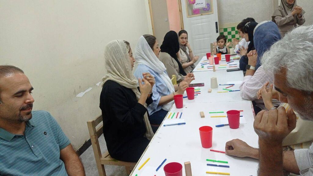 شکارچیان یادگیری در بندرعباس؛ وقتی بازی، کلید گشایش ذهن کودکان می‌شود