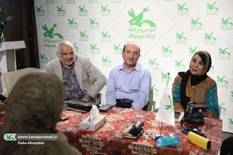 چهارمین نشست انجمن شعر برگ