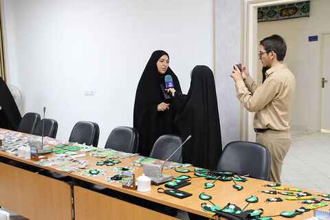 دست‌سازه‌های حسینی اعضای کانون استان اردبیل برای اهدا به کودکان زائر اربعین