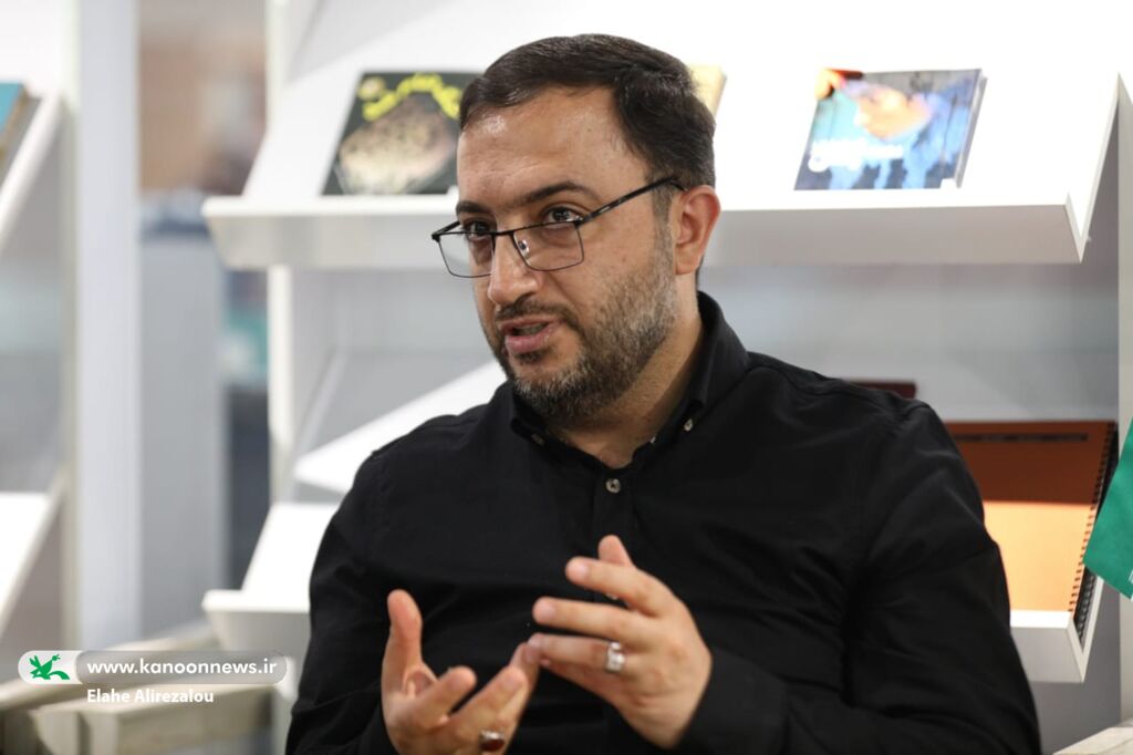 مدیرعامل در چهارمین نشست انجمن شعر برگ افزایش حضور کودکان و نوجوانان در فعالیتهای کانون با وجود شرایط خاص کشور