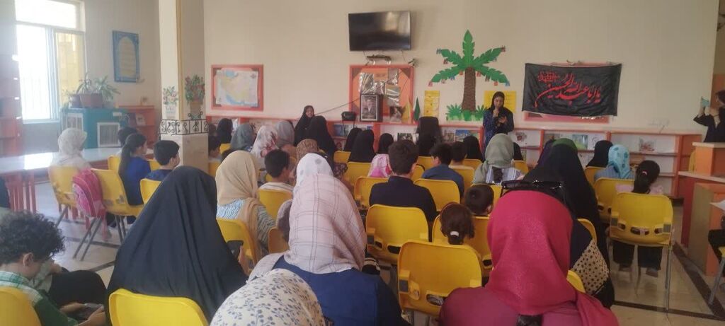 آیین « چهل روز، چهل یادواره» در مرکز شماره ۱۲ کانون کرمانشاه برگزار شد