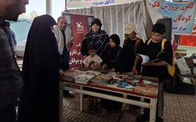 استقبال زائران از موکب‌های کانون استان کرمانشاه