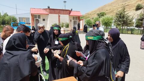 موکب «میهمانان کوچک امام حسین(ع)» به مناسبت اربعین حسینی در مرز تمرچین پیرانشهر