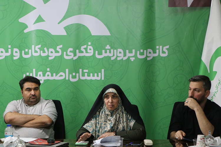 مدیرکل آفرینش‌های ادبی و هنری کانون: مرکز ۷ اصفهان نیازمند تدبیر فوری برای حفظ سرمایه تاریخی است