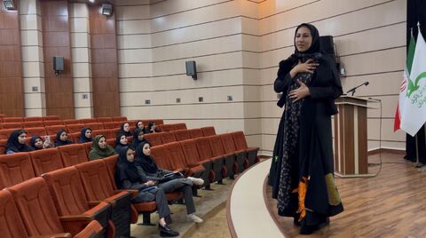 گزارش تصویری /نخستین دوره آموزش مربیان پیش‌دبستانی با عنوان «راهبردهای تربیت و یادگیری» در کانون هرمزگان