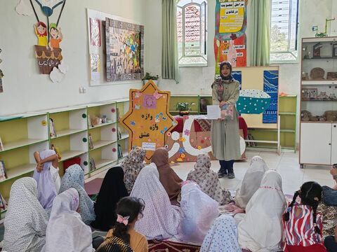 شکوفایی غنچه‌های نیایش در گلستان هنر مراکز کانون فارس