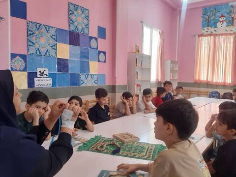 شکوفایی غنچه‌های نیایش در گلستان هنر مراکز کانون فارس