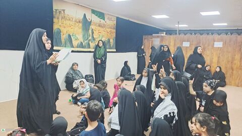 از قصه تا «هدیه خوبان»؛ همراهی کانون با کودکان زائر اربعین