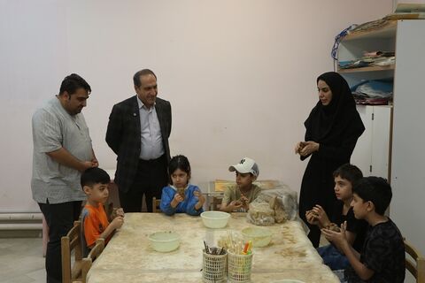 بازدید معاون استاندار اصفهان از مراکز کانون پرورش فکری؛ تابستان کودکان زیر ذره‌بین مسئولان