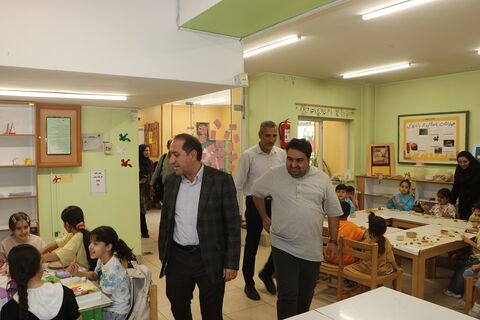 بازدید معاون استاندار اصفهان از مراکز کانون پرورش فکری؛ تابستان کودکان زیر ذره‌بین مسئولان