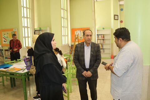 بازدید معاون استاندار اصفهان از مراکز کانون پرورش فکری؛ تابستان کودکان زیر ذره‌بین مسئولان