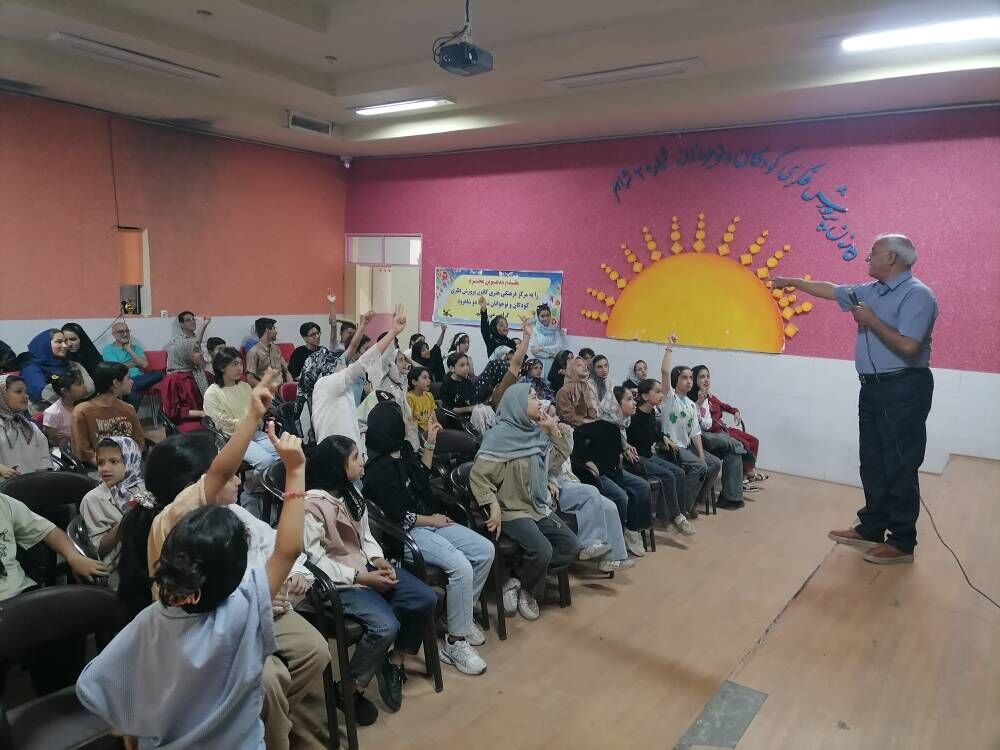 ورکشاپ «عکاسی و روایتگری خانوادگی» با حضور پرشور خانوادهها در مرکز شاهرود