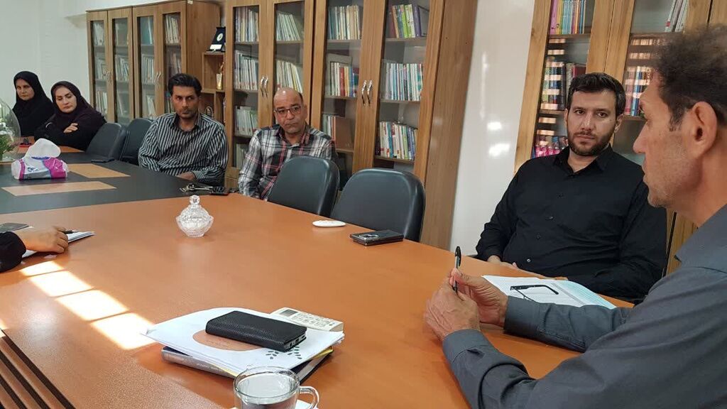 نهمین نشست شورای معاونان کانون کرمانشاه برگزار شد