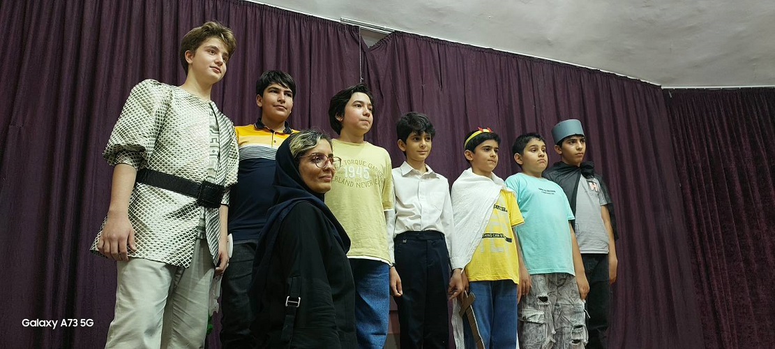 آیین پایانی ترم نخست کارگاههای تئاتر خلاق و تئاتر صحنه در مرکز شماره ۳ کانون پرورش فکری اصفهان