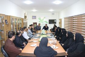 نشست معاون توسعه و مدیریت منابع کانون کشور با مسئولان استان کرمانشاه