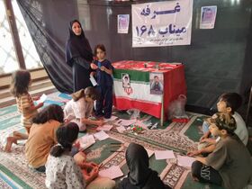 میزبانی از زائرین کودک ونوجوان با عطر ایثار در موکب میناب ۱۶۸