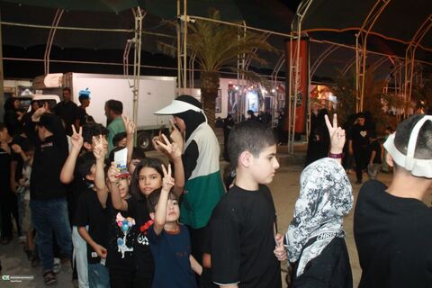 خدمت‌رسانی فرهنگی کانون به کودکان زائر با قصه‌گویی و واقعیت مجازی
