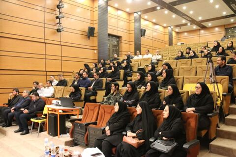 کرمانشاه.  نشست با معاون توسعه و مدیریت منابع