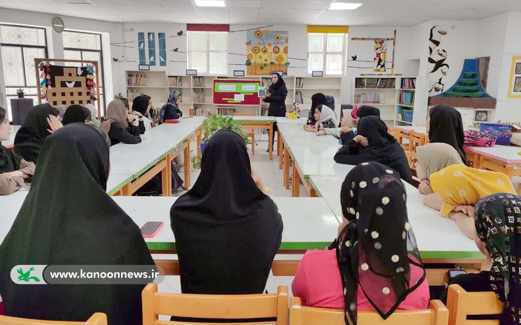 ویژهبرنامه «گلستانخوانی» در یزد ویژهبرنامه «گلستانخوانی» در یزد برگزار شد