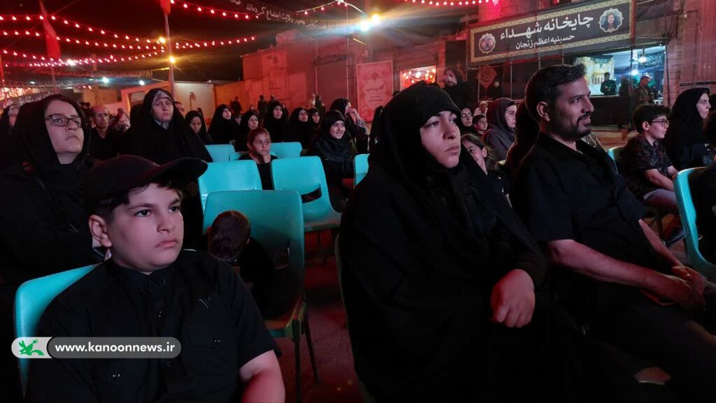 تماشاخانه سیار کانون در زنجان؛ «میهمانان کوچک امام حسین(ع)» در قاب هنر روایت می‌شود
