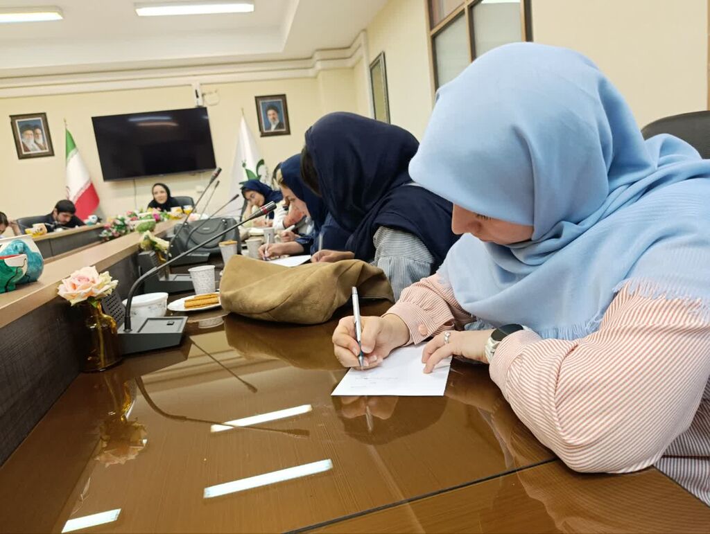 نشست ادبی کانون پرورش فکری ارومیه برگزار شد