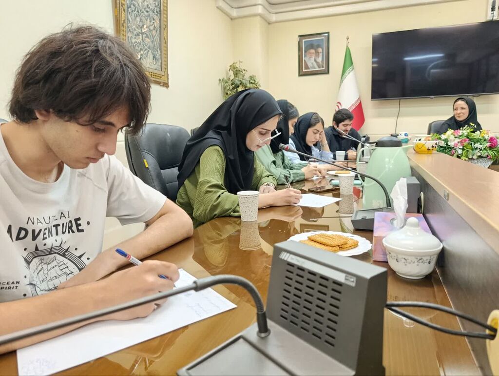 نشست ادبی کانون پرورش فکری ارومیه برگزار شد