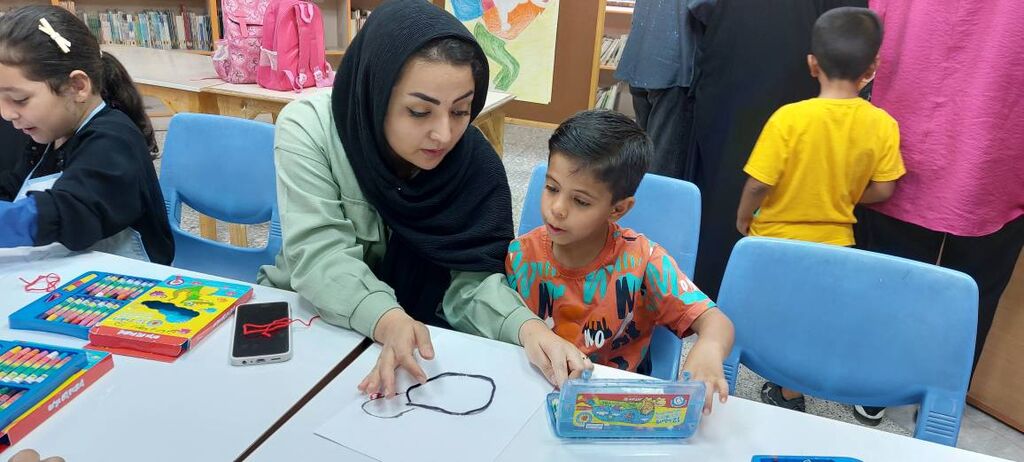وقتی در مرکز میامی «نخ و قصه» با هم پیوند میخورند