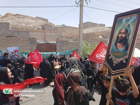 ایستگاه فرهنگی و هنری کانون پرورش فکری سیستان و بلوچستان در مسیر پیاده روی جاماندگان اربعین