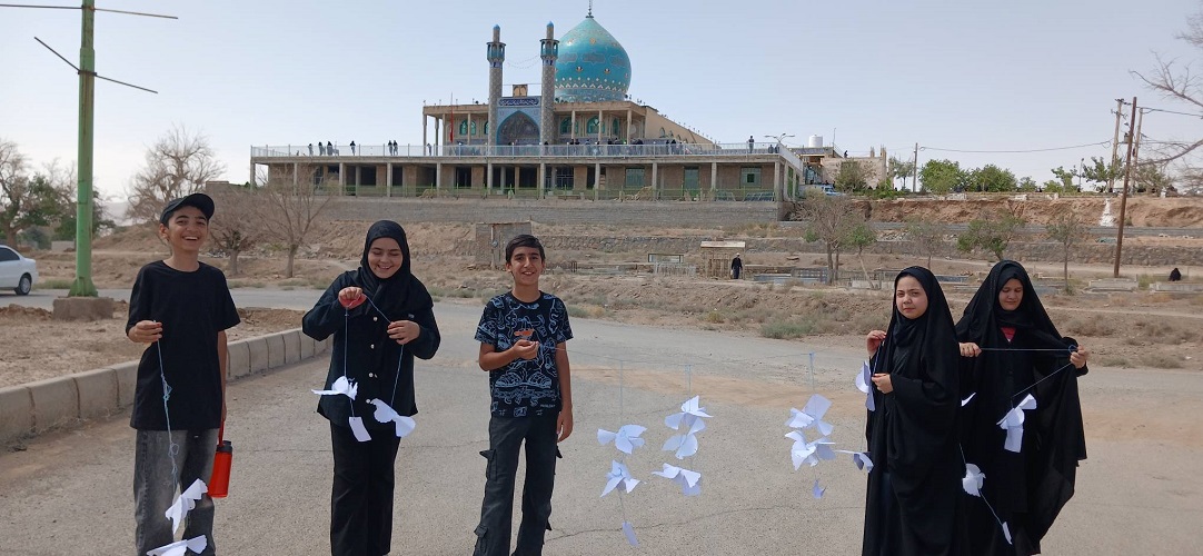 پرواز کبوترهای دل؛ وقتی آرزوهای کوچک، در صحن بزرگ عشق می‌نشیند
