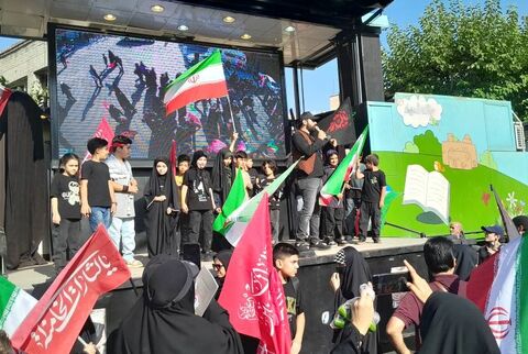 تماشاخانه‌های سیار کانون در مسیر جاماندگان اربعین