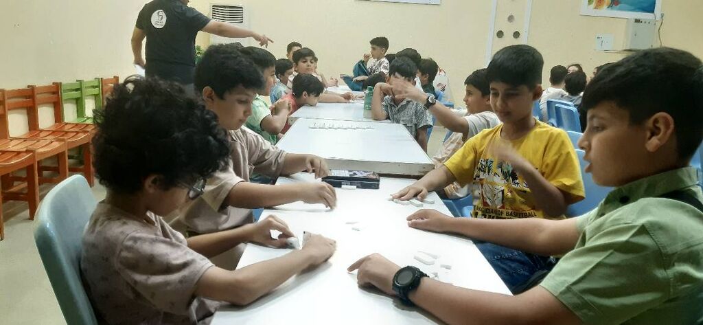 دنیایِ مهرهها و نبوغ؛ «بازیکا» مرکز گلشهر بندرعباس دنیایِ مهرهها و نبوغ؛ «بازیکا» مرکز گلشهر بندرعباس را به میدان رقابتهای استراتژیک تبدیل کرد
